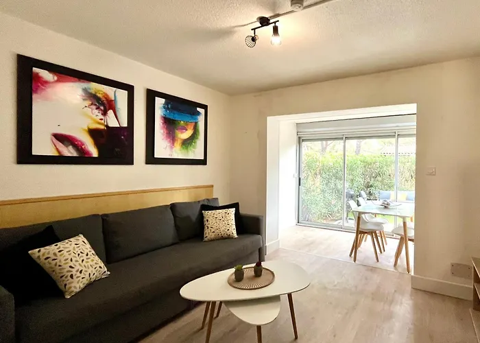 Ipanema Piscine, 4 Couchages * Agde